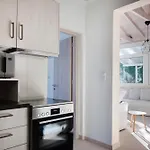 Conel Villa