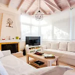 Villa Conel *